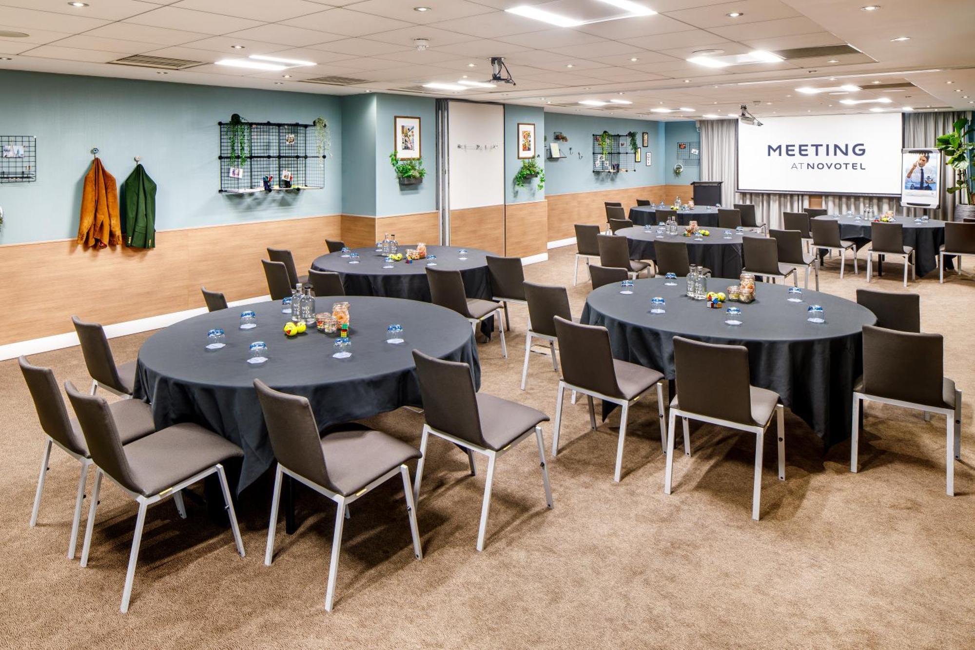 Novotel Greenwich 4* Londra